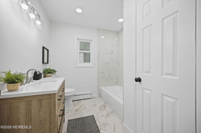 130 Rodhos Street, Toms River, NJ 08757