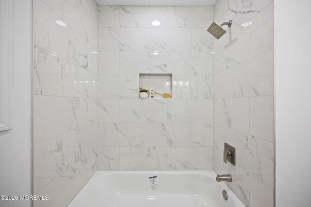 130 Rodhos Street, Toms River, NJ 08757