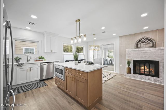 130 Rodhos Street, Toms River, NJ 08757