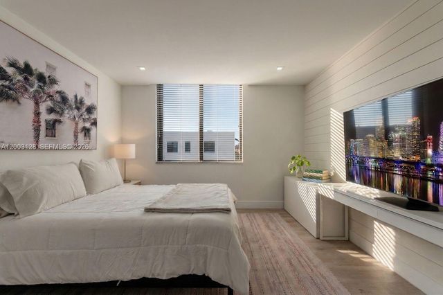 1300 Ponce De Leon Blvd 815, Coral Gables, FL 33134