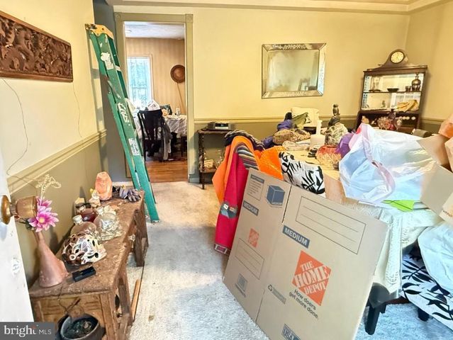 446 STILLWATER DR, Pocono Summit, PA 18346