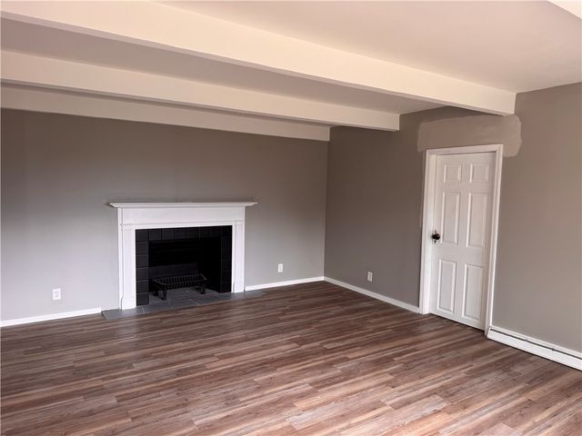 2894 Shadylane Dr, Neshannock Twp, PA 16105