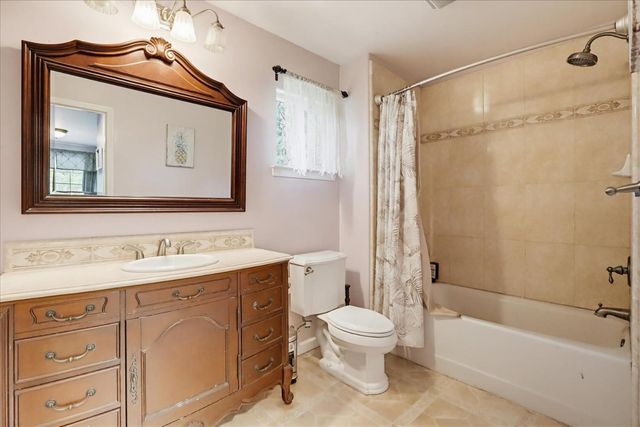 17292 Penn Valley Dr, Penn Valley, CA 95946