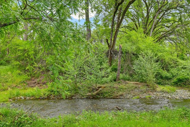 17292 Penn Valley Dr, Penn Valley, CA 95946