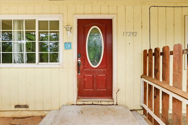17292 Penn Valley Dr, Penn Valley, CA 95946
