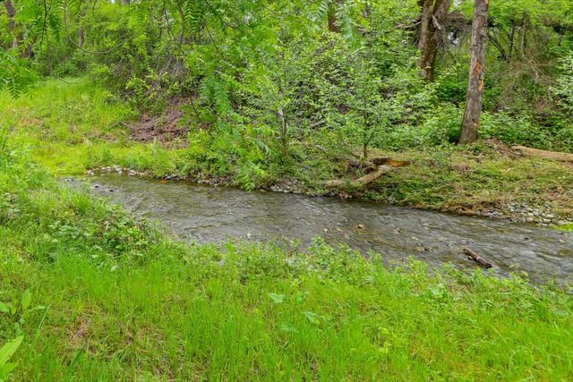 17292 Penn Valley Dr, Penn Valley, CA 95946