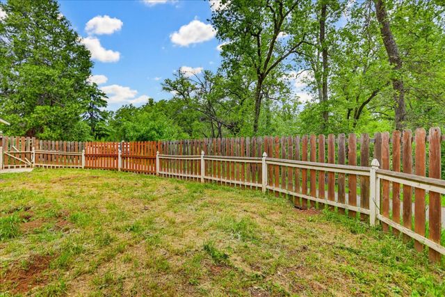 17292 Penn Valley Dr, Penn Valley, CA 95946