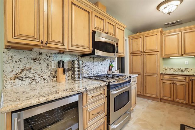 17292 Penn Valley Dr, Penn Valley, CA 95946