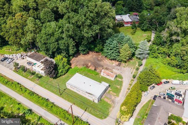 5 RIVER RD, Conshohocken, PA 19428