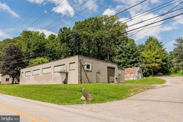 5 RIVER RD, Conshohocken, PA 19428