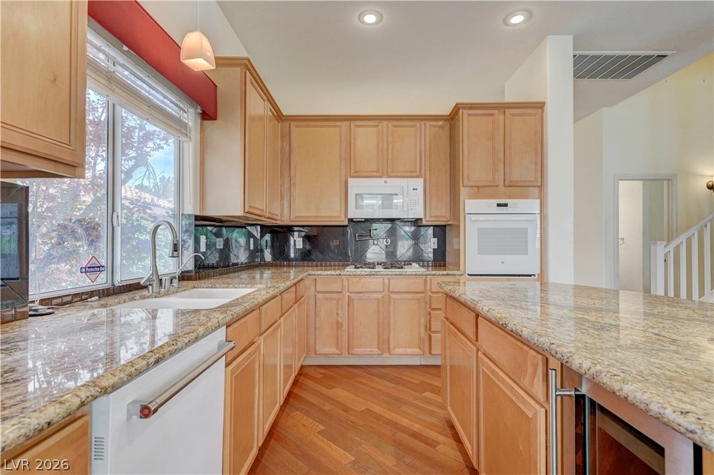 33 Staghorn Street, Henderson, NV 89012 — exterior