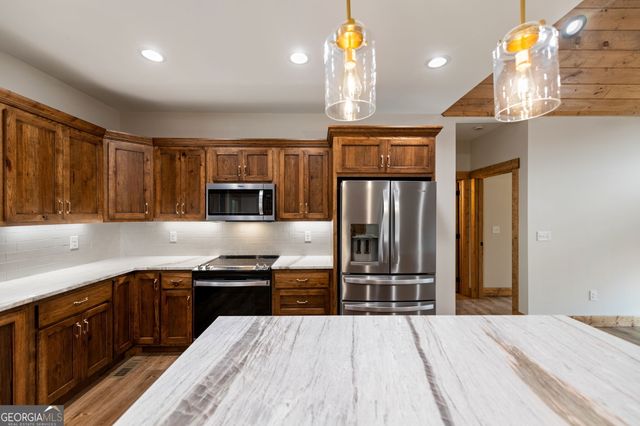 40 Cherry Street, East Ellijay, GA 30539