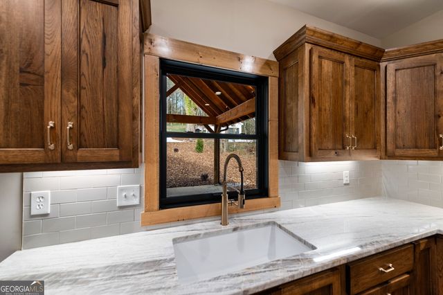 40 Cherry Street, East Ellijay, GA 30539