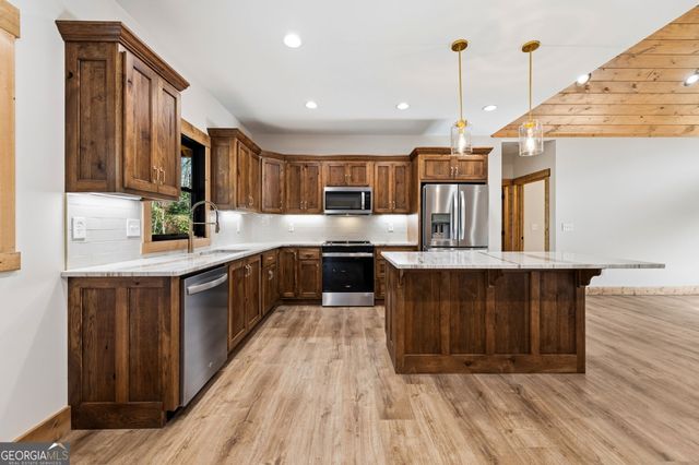 40 Cherry Street, East Ellijay, GA 30539