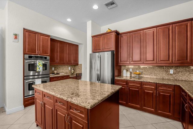 10303 SW Fiddlers Way, Palm City, FL 34990