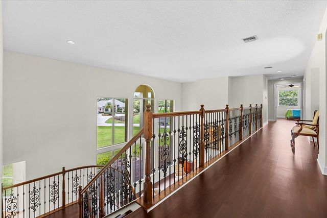 10303 SW Fiddlers Way, Palm City, FL 34990