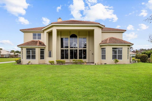 10303 SW Fiddlers Way, Palm City, FL 34990
