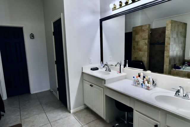 2200 Galway Drive, Mansfield, TX 76063