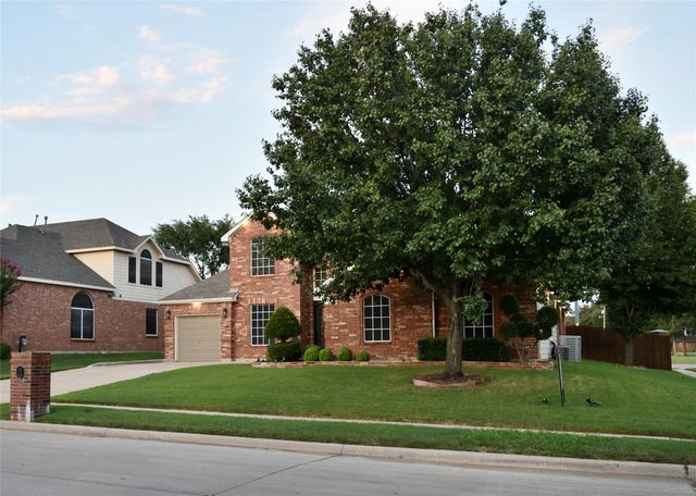 2200 Galway Drive, Mansfield, TX 76063
