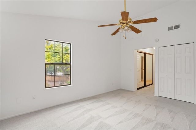 5640 Verner Oak Ct #1, Sacramento, CA 95841