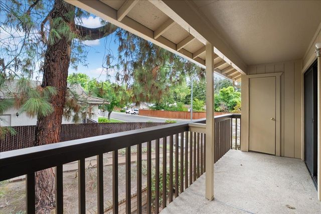 5640 Verner Oak Ct #1, Sacramento, CA 95841