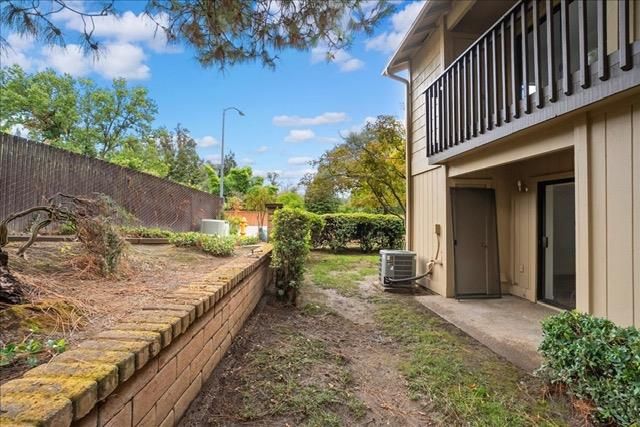 5640 Verner Oak Ct #1, Sacramento, CA 95841