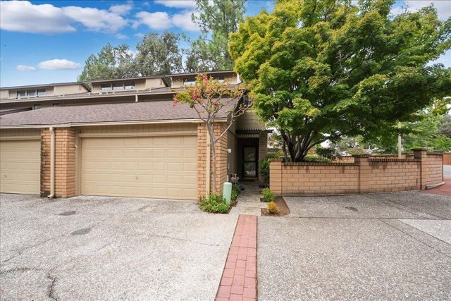 5640 Verner Oak Ct #1, Sacramento, CA 95841