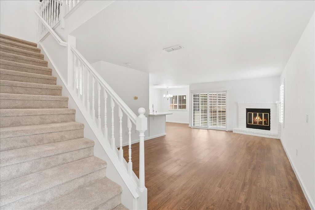 5640 Verner Oak Ct #1, Sacramento, CA 95841