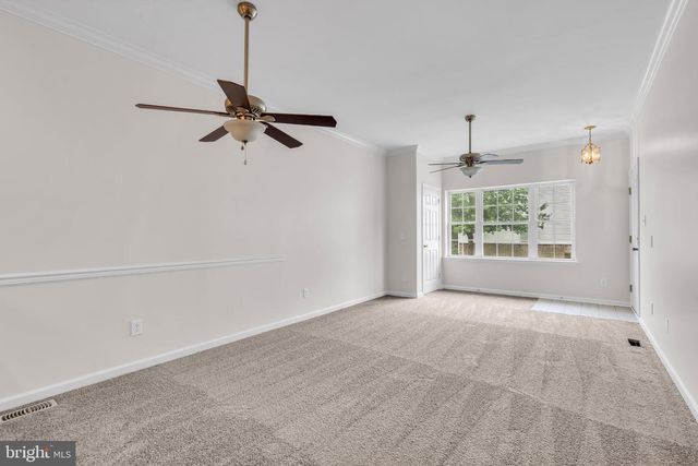 25 CHARLES CIR, Delanco, NJ 08075