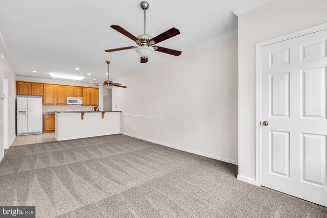 25 CHARLES CIR, Delanco, NJ 08075