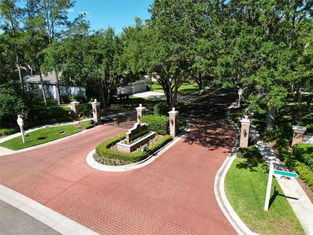 17803 HICKORY MOSS PLACE, Tampa, FL 33647