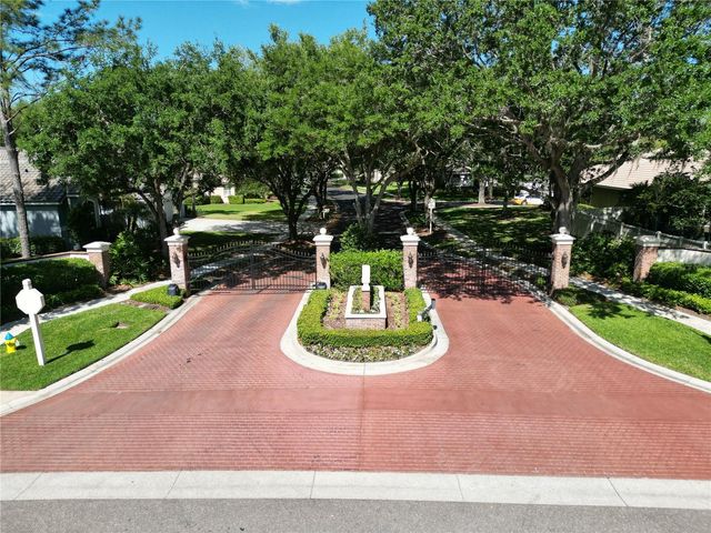 17803 HICKORY MOSS PLACE, Tampa, FL 33647