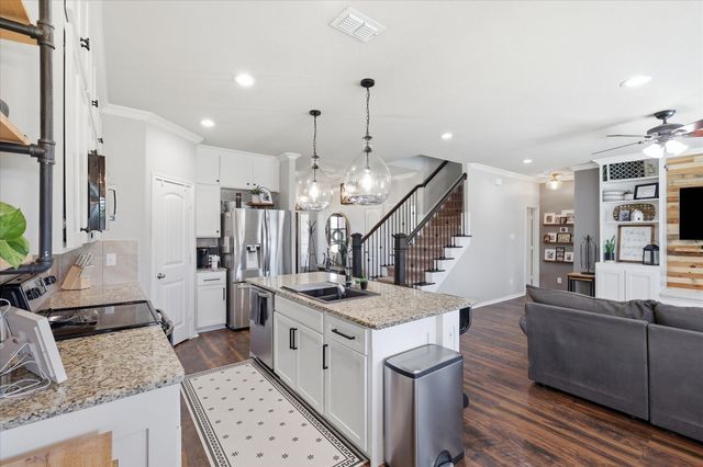 402 Citation Lane, Ponder, TX 76259