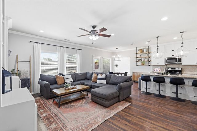 402 Citation Lane, Ponder, TX 76259