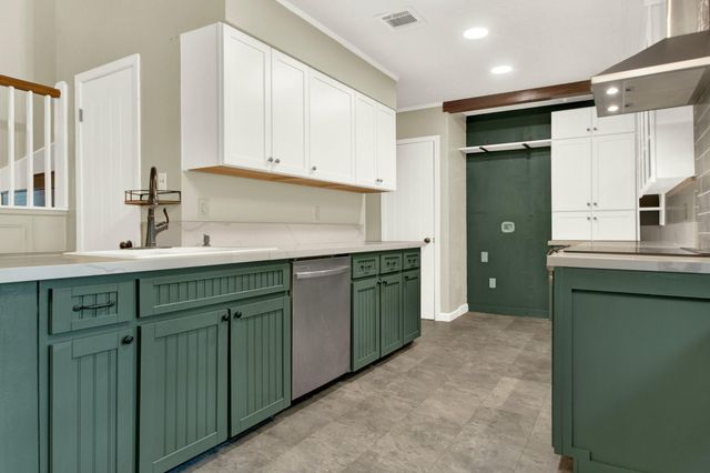 15230 Stagecoach Road, Stagecoach, TX 77355