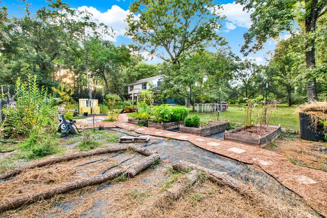 15230 Stagecoach Road, Stagecoach, TX 77355