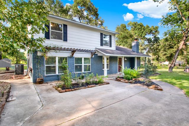 15230 Stagecoach Road, Stagecoach, TX 77355