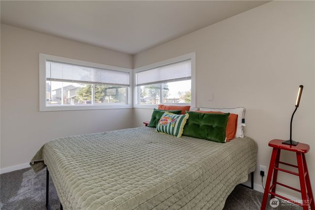 6645 S Oakes Street, Tacoma, WA 98409