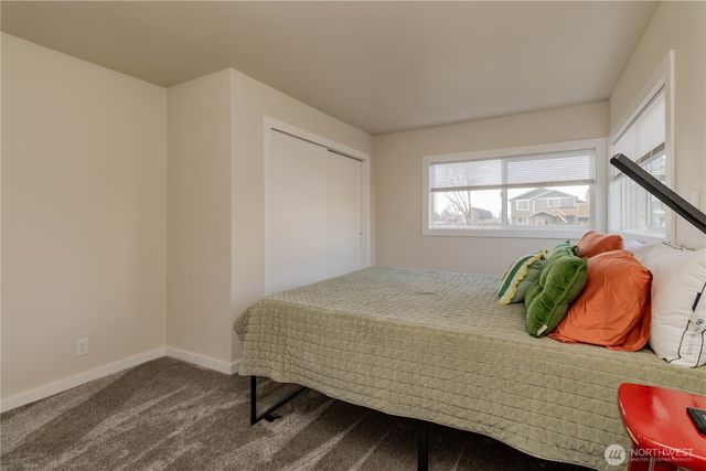 6645 S Oakes Street, Tacoma, WA 98409