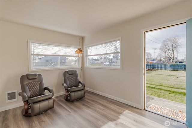 6645 S Oakes Street, Tacoma, WA 98409