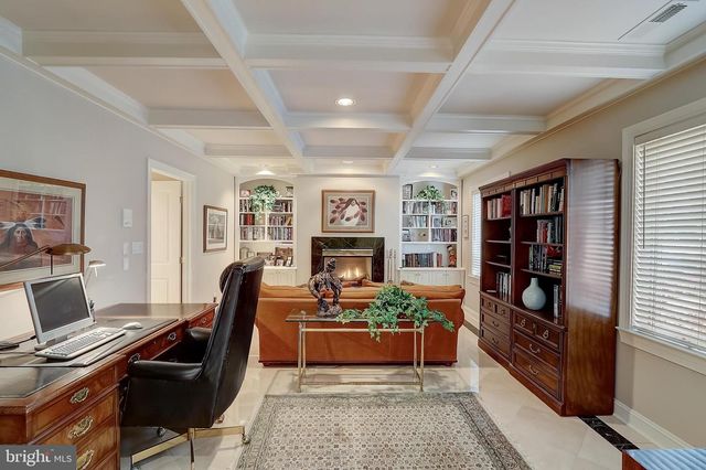4744 34TH ST N, Arlington, VA 22207