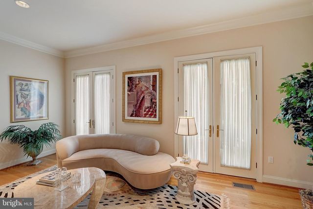 4744 34TH ST N, Arlington, VA 22207