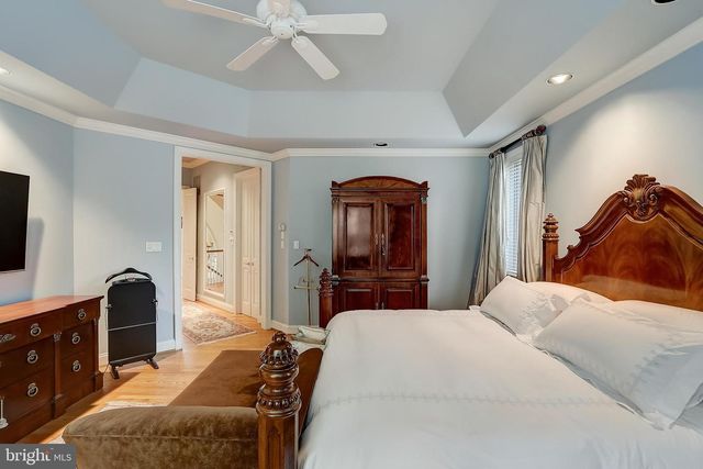 4744 34TH ST N, Arlington, VA 22207