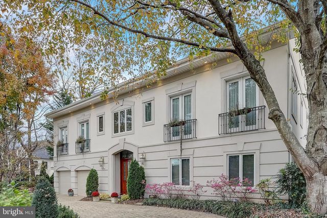 4744 34TH ST N, Arlington, VA 22207