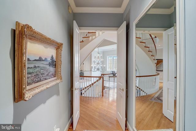 4744 34TH ST N, Arlington, VA 22207