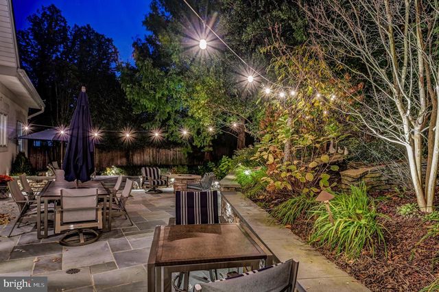 4744 34TH ST N, Arlington, VA 22207
