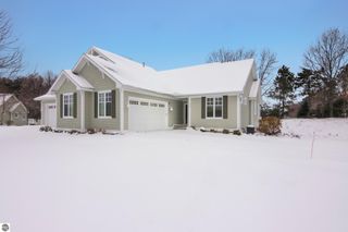 172 Wildwood Meadows, Traverse City, MI 49686