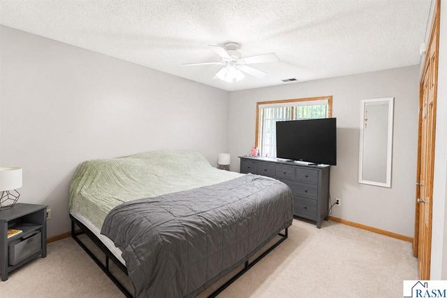 105 Raven Court, Mankato, MN 56001