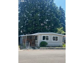 570 N 10TH Ave #25, Cornelius, OR 97113