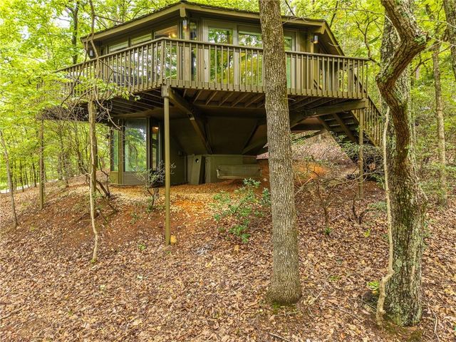 208 Treetopper Circle, Jasper, GA 30143